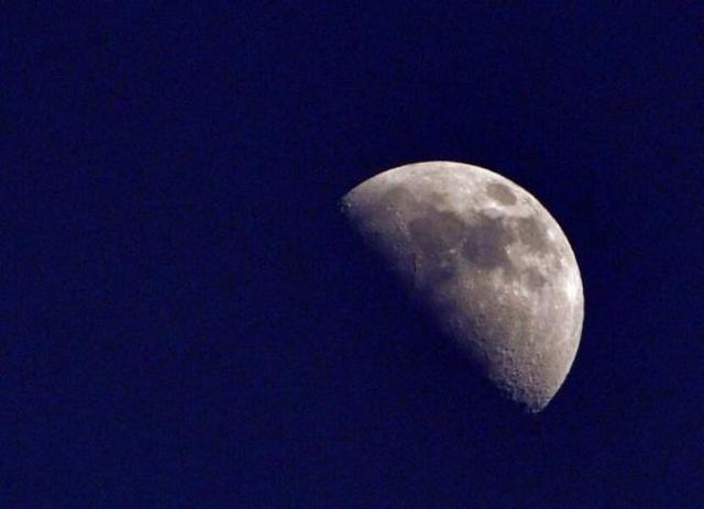 月球图片_登上月球图片