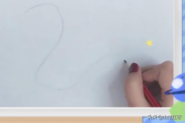 龙怎么画简单又帅气（终极龙怎么画简单又帅气）